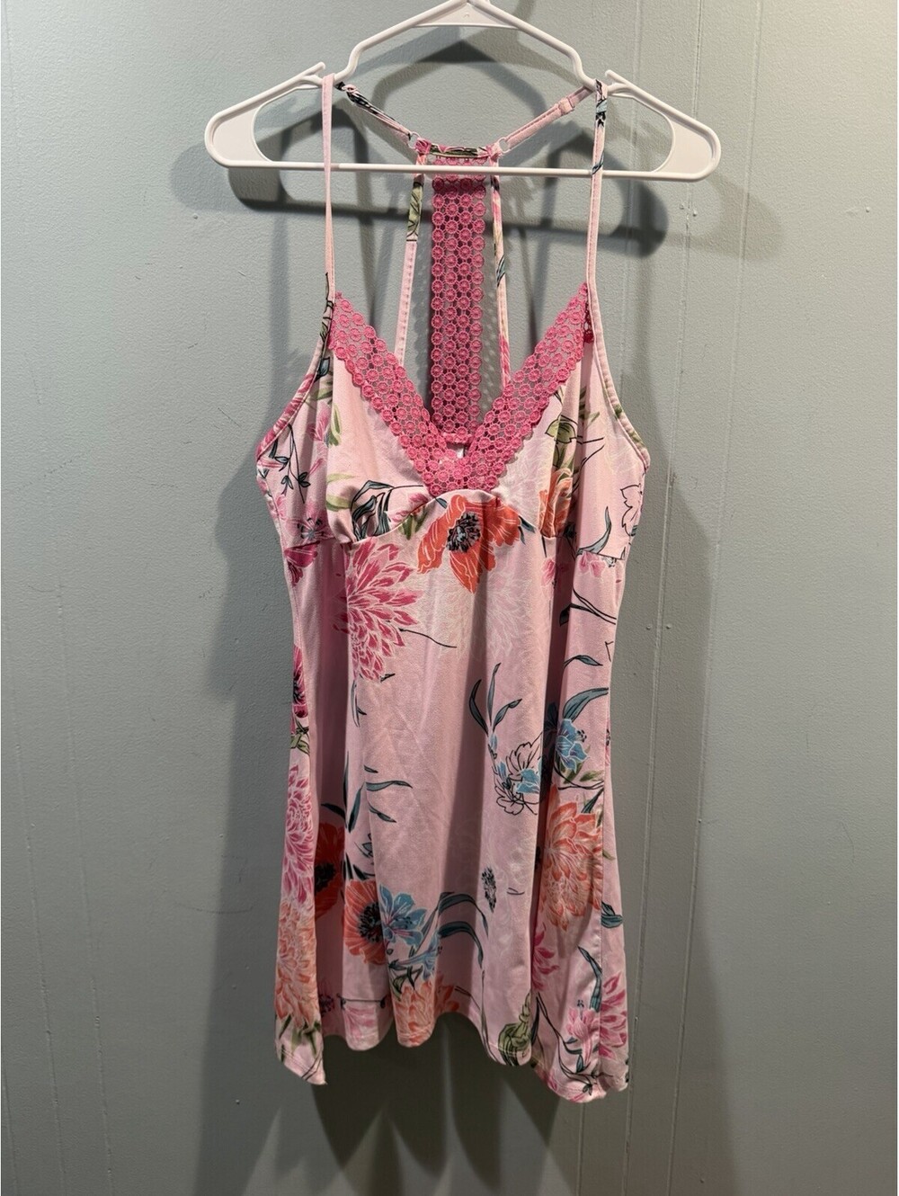 Womens Secret Treasures Sleepwear Floral Pink Dress Size Large (12-14)